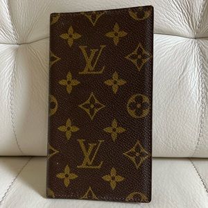Authentic Louis Vuitton monogram checkbook cover